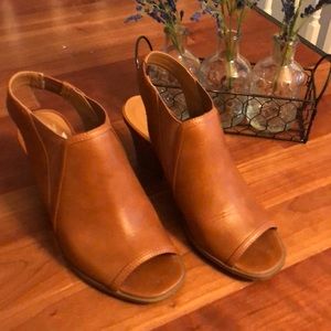 style and Co. heels